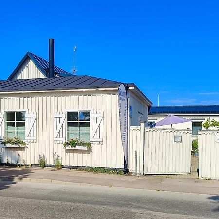 Guest House Tullgatan 24 Borgholm Exterior photo